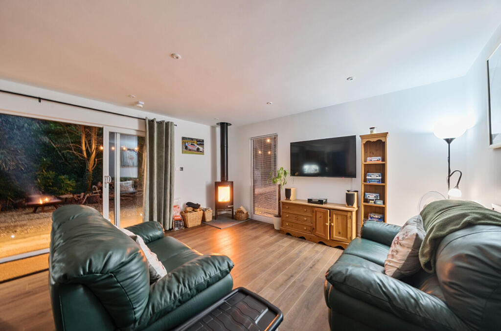 Additional image 29 of Lymington Road, Highcliffe, Christchurch, BH23