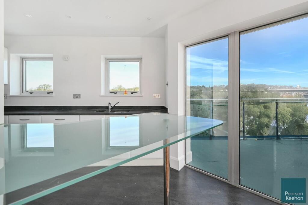 Additional image 14 of South Penthouse, The Park Apartments, London Road, Brighton
