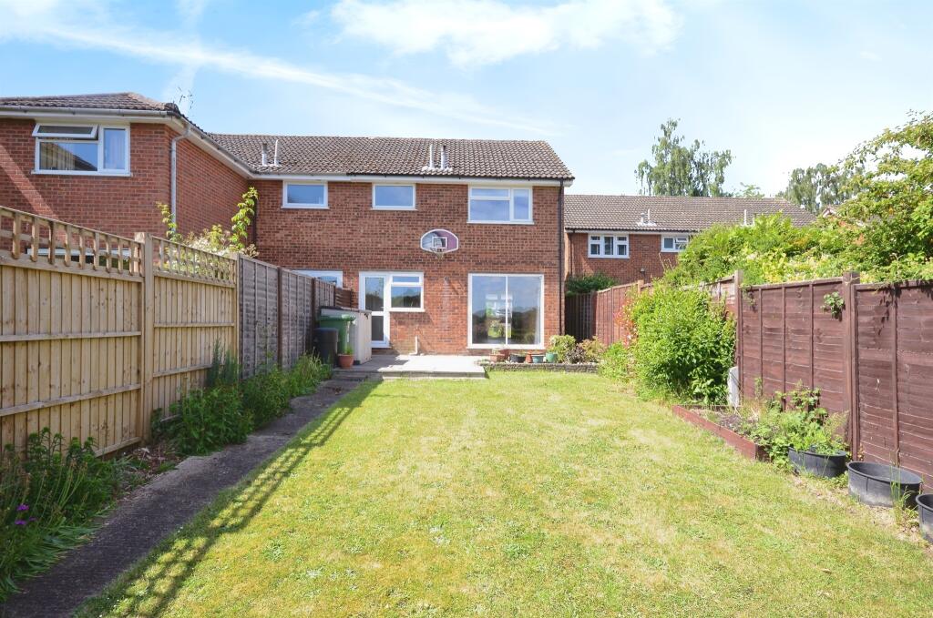 Additional image 7 of Broadstone Road, Harpenden