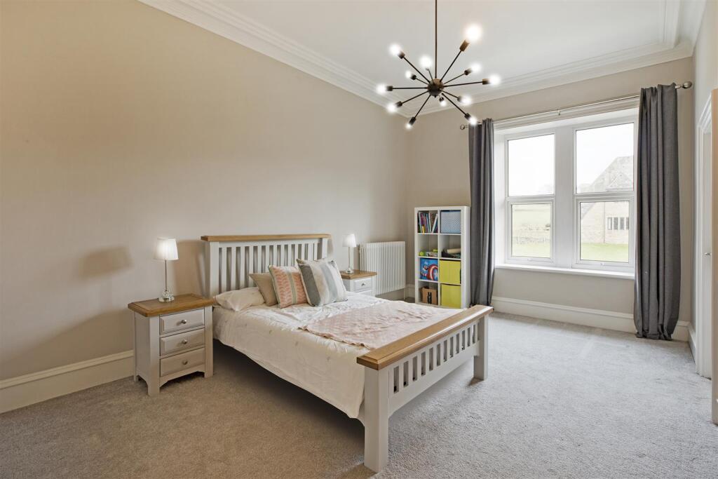 Additional image 31 of Oakfield House, Hazlewood