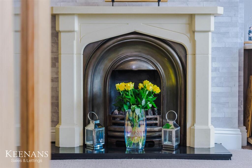 Additional image 44 of Brandlesholme Road, Bury