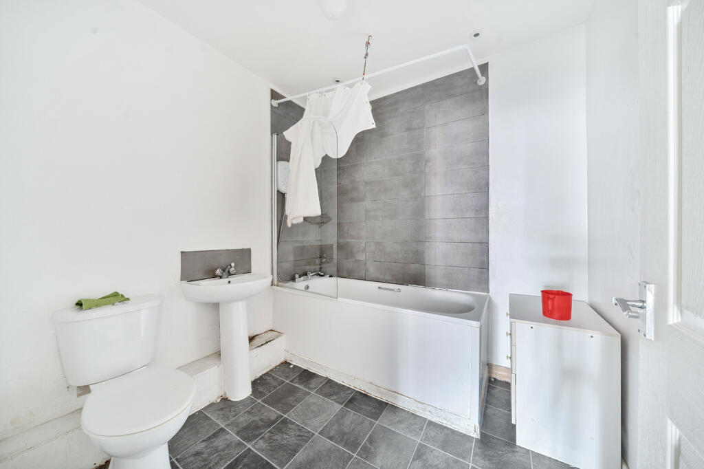 Additional image 9 of Roxalina Street, Bolton, BL3