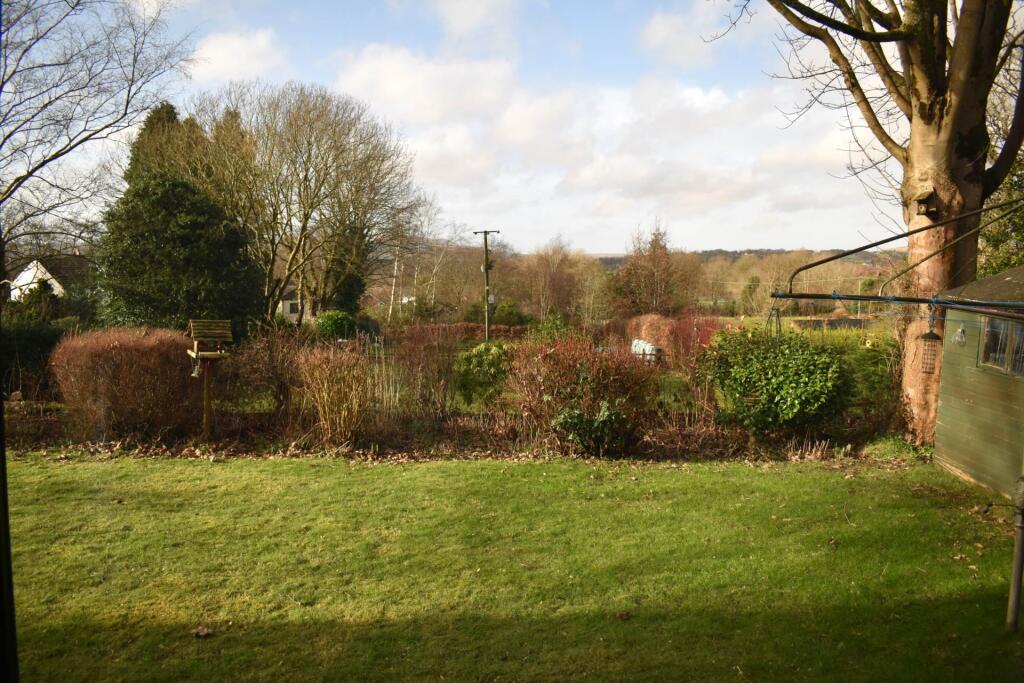 Additional image 17 of 4 or 5 Bedrooms - Riding Gate, Harwood