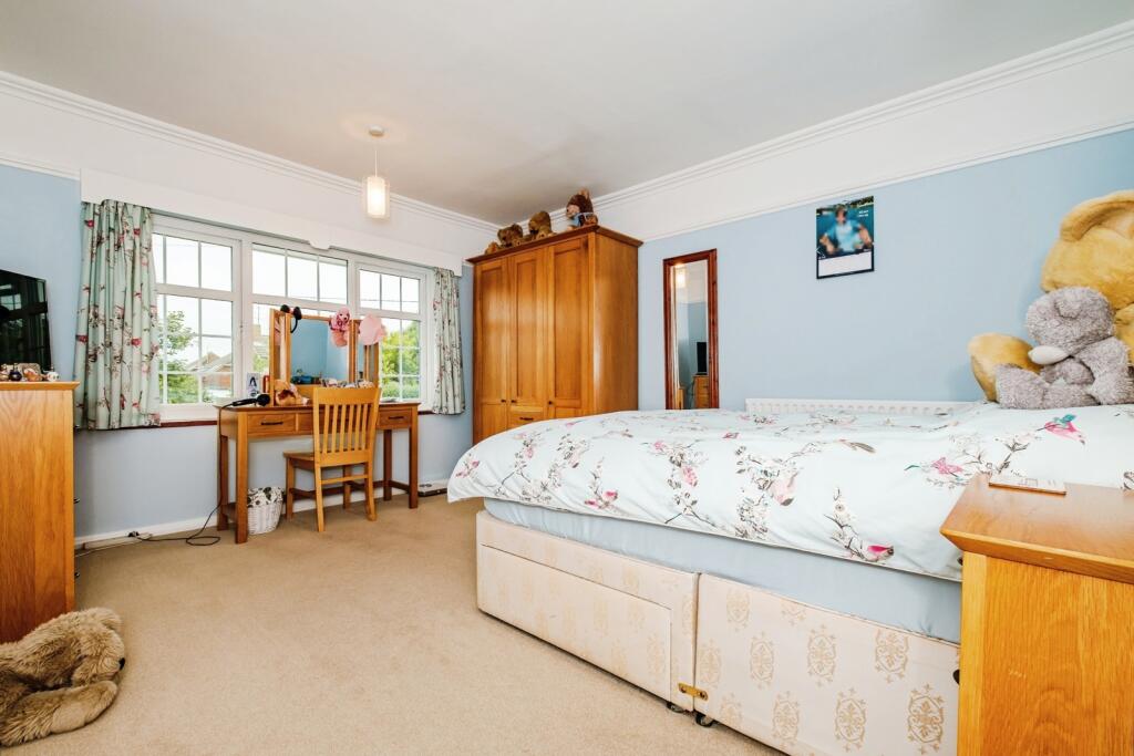 Additional image 8 of Chesswood Road, Worthing, West Sussex, BN11
