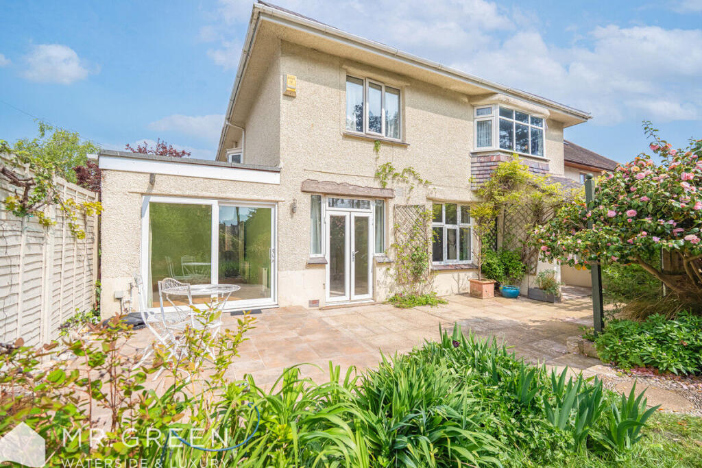 Additional image 4 of Thistlebarrow Road, Bournemouth. BH7 7AJ