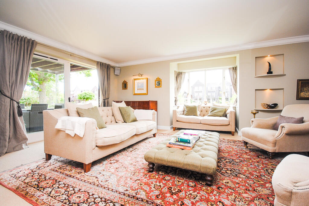 Additional image 3 of Fitzalan Road, Arundel, West Sussex, BN18