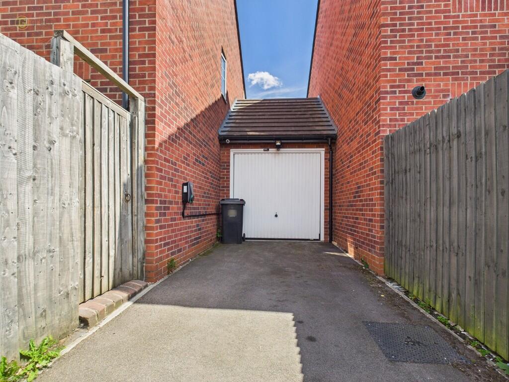 Additional image 29 of St. Martins Close, Bacons End