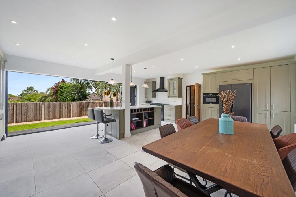 Additional image 46 of Vale Coppice, Ramsbottom, BL0 9 | Impressive 5-Bedroom Detached with Open-Plan Kitchen, Private Garden & Garage