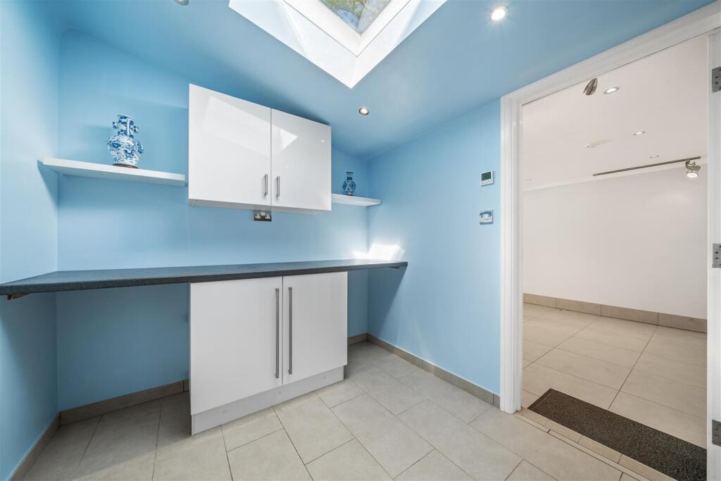 Additional image 26 of Crescent Walk, West Parley, Ferndown