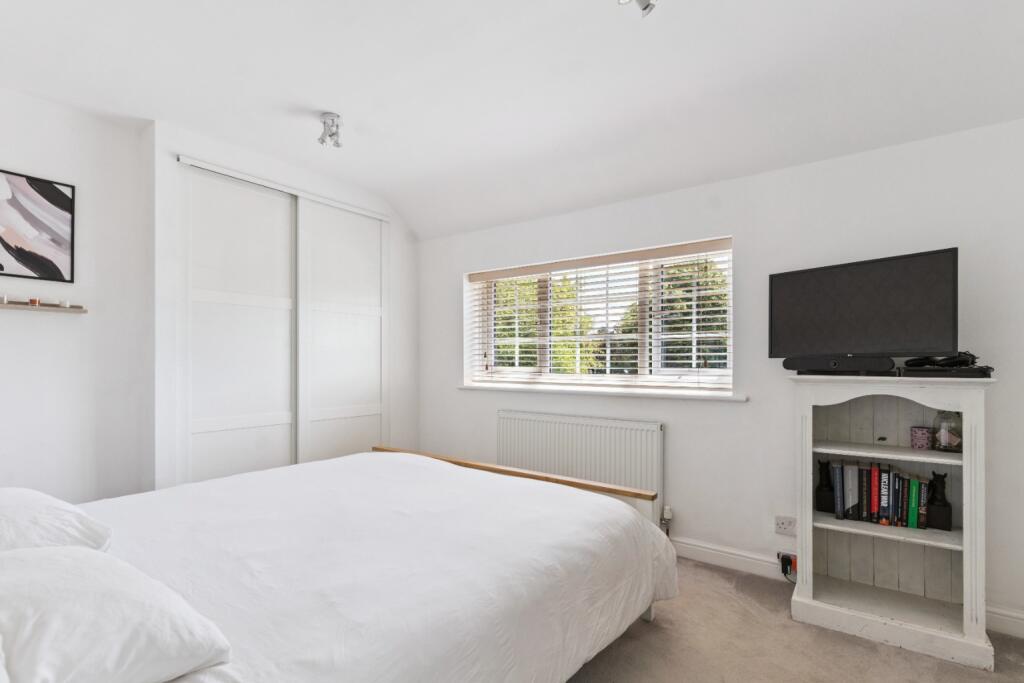 Additional image 19 of Two Oaks Drive, Welwyn, Hertfordshire, AL6 0EZ