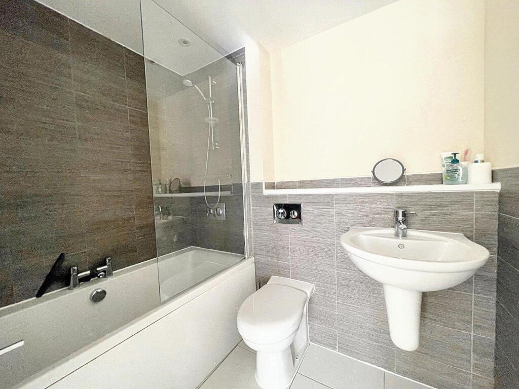 Additional image 11 of Gladys Avenue, Peacehaven, BN10 8FF