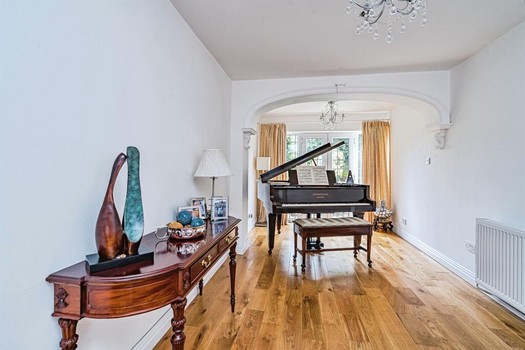 Additional image 9 of Hoylake Drive, Tividale, Oldbury