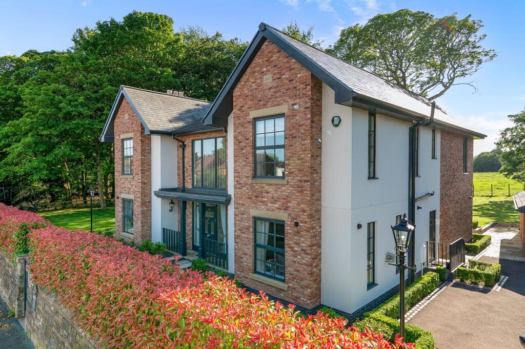 Additional image 59 of Newbrook Road, Bolton, BL5 | Luxury Woodland Retreat with Sunset Views & Stunning Family Interiors