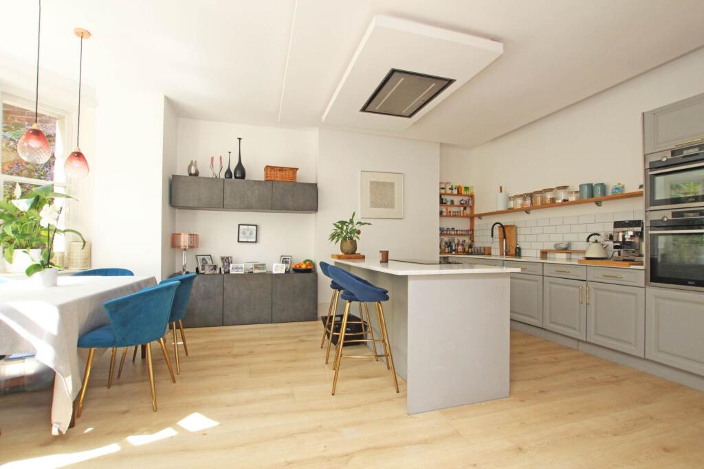 Additional image 4 of Meads Road, Eastbourne, BN20 7ET