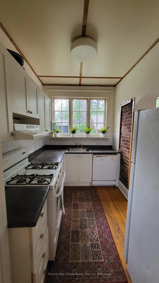 Additional image 9 of 133 Fairview Ave