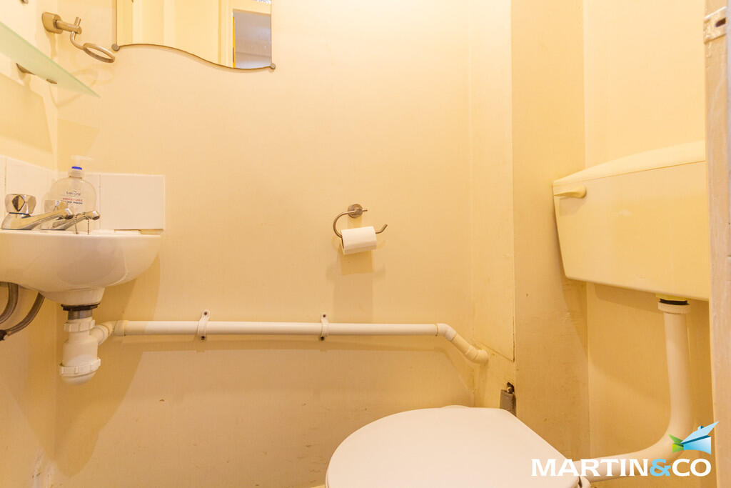 Additional image 7 of Bark Piece, Bartley Green, B32