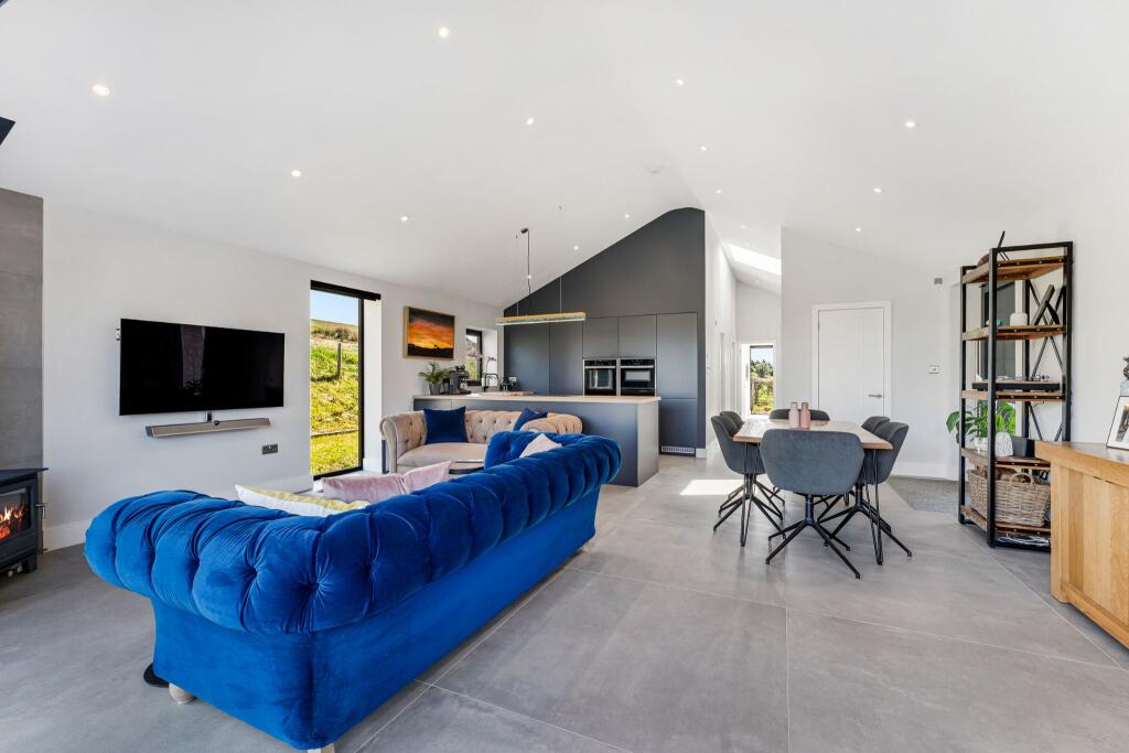 Additional image 12 of The Lodge, Little Stanrose Farm, Cox Green Road, Egerton, Bolton, BL7