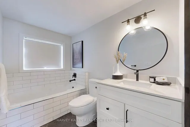 Additional image 24 of 20 Lightbourn Ave