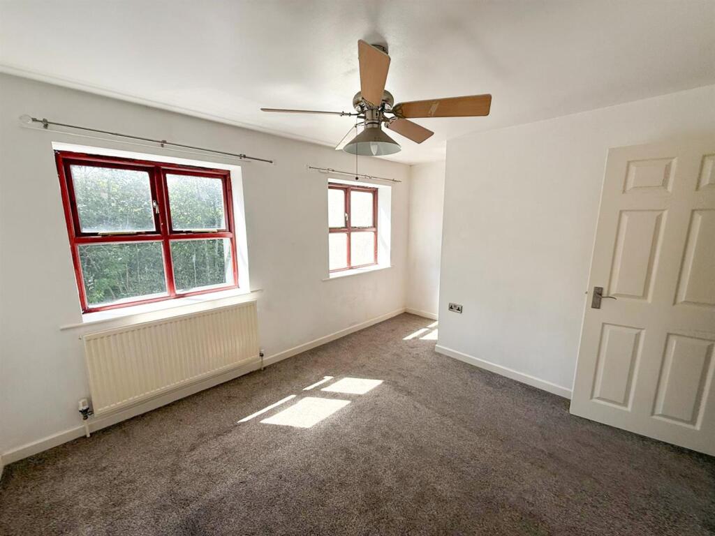 Additional image 10 of Marriners Walk, Keighley