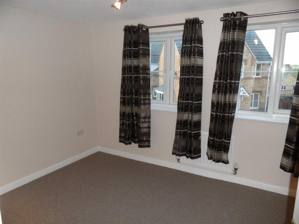 Additional image 4 of Fieldside Close, Tong, Bradford