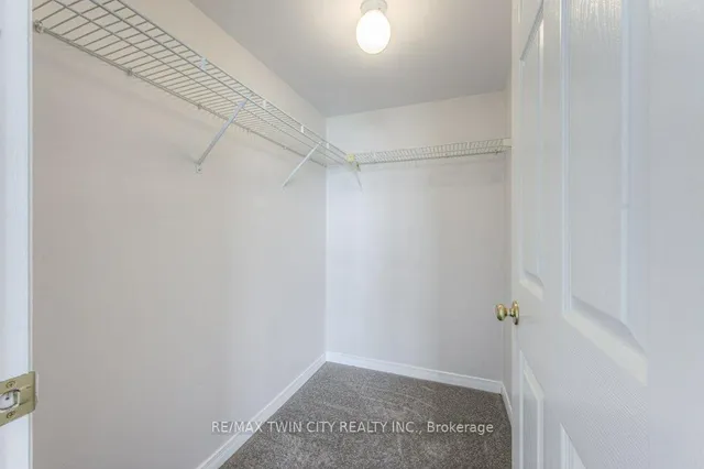 Additional image 18 of 3267 King St Unit 202