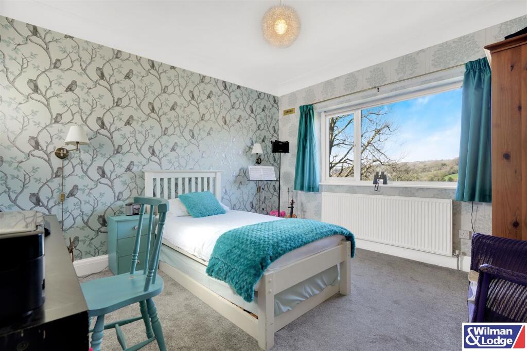 Additional image 20 of Breakmoor Avenue, Silsden