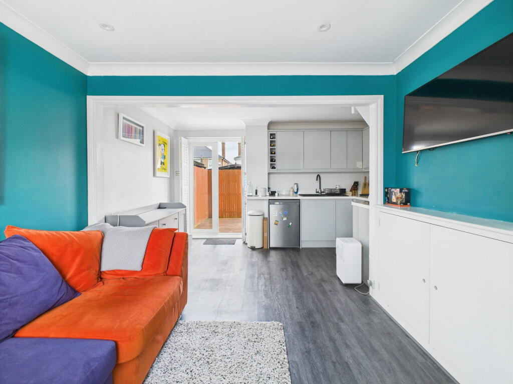 Additional image 13 of Sandringham Mews Shandon Road, Worthing, BN14 9DN