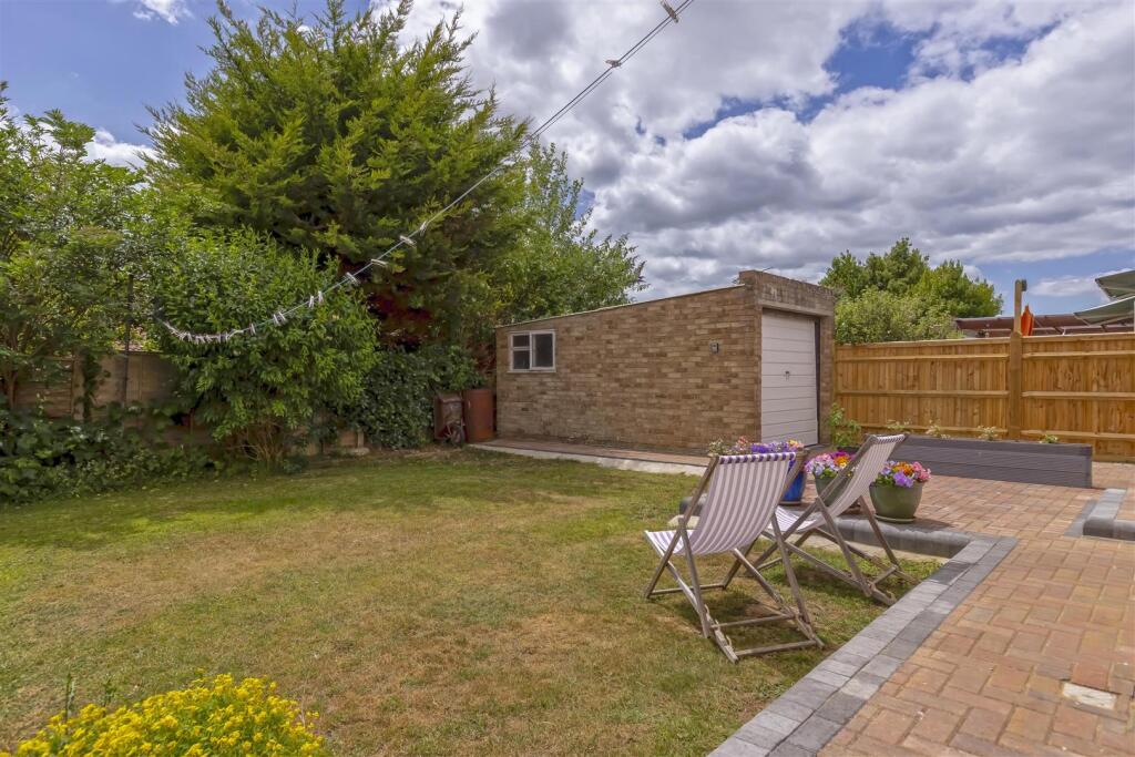 Additional image 4 of Cradock Place, Worthing,  BN13 2QA