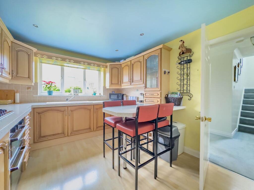 Additional image 2 of Reform Street, Gomersal