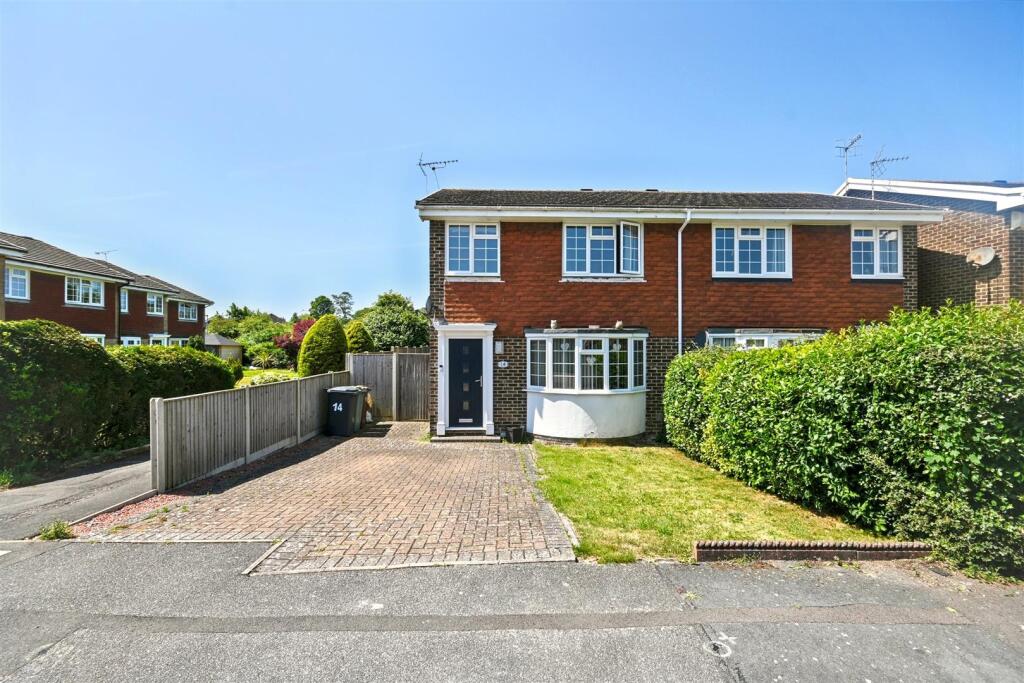 Additional image 15 of Thackeray Close, Eastbourne