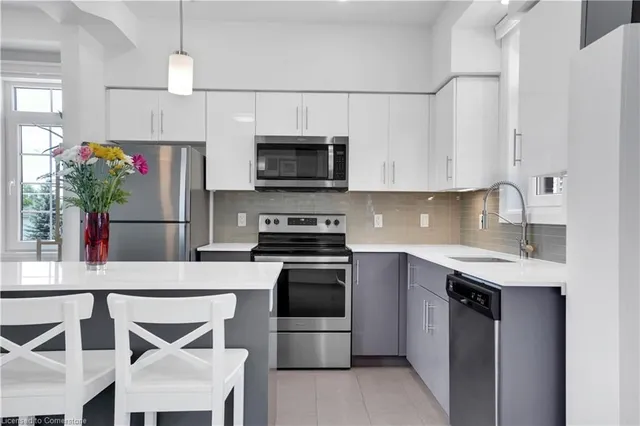 Additional image 14 of 170 Benton St