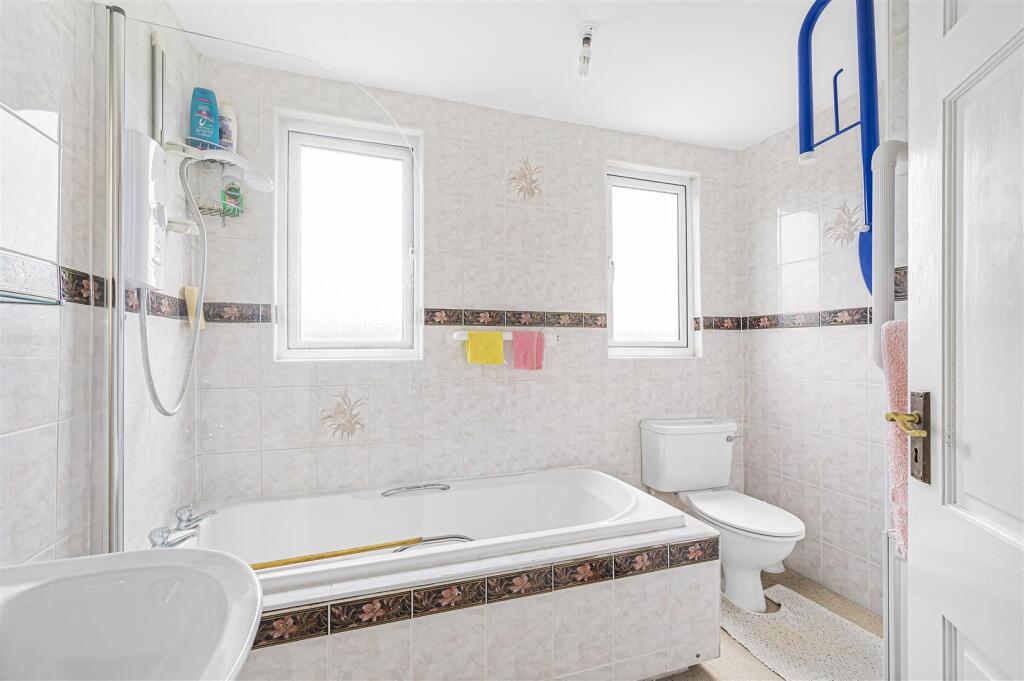 Additional image 11 of Chesterton Avenue, Seaford