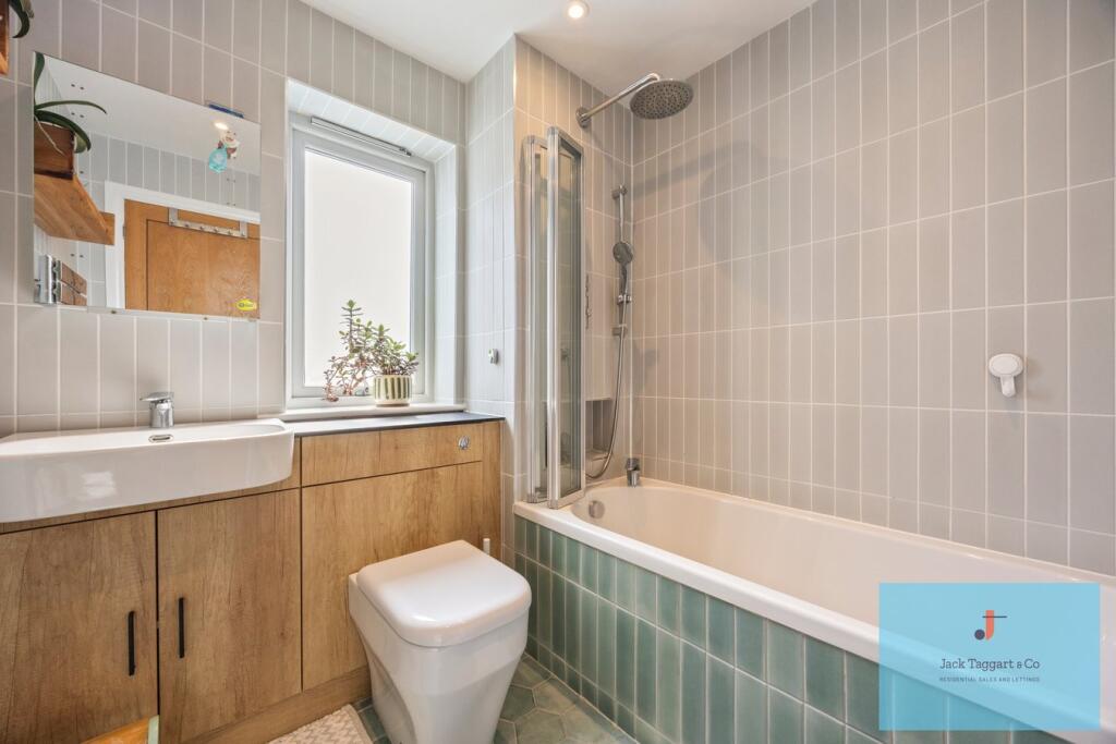 Additional image 13 of Preston Park Avenue, Brighton, BN1