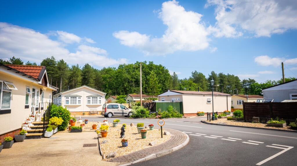 Additional image 2 of Ringwood, Hampshire, BH24