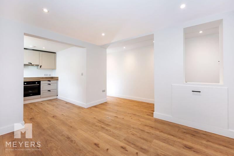 Additional image 4 of Town Centre, Ringwood, BH24