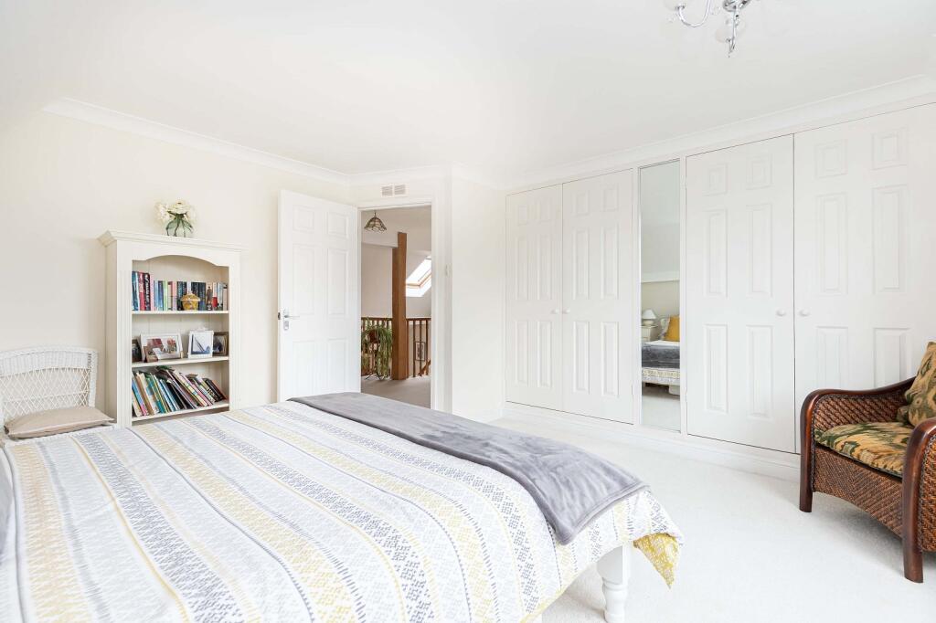 Additional image 17 of Barton Wood Road, Barton On Sea, New Milton, Hampshire. BH25 7NN