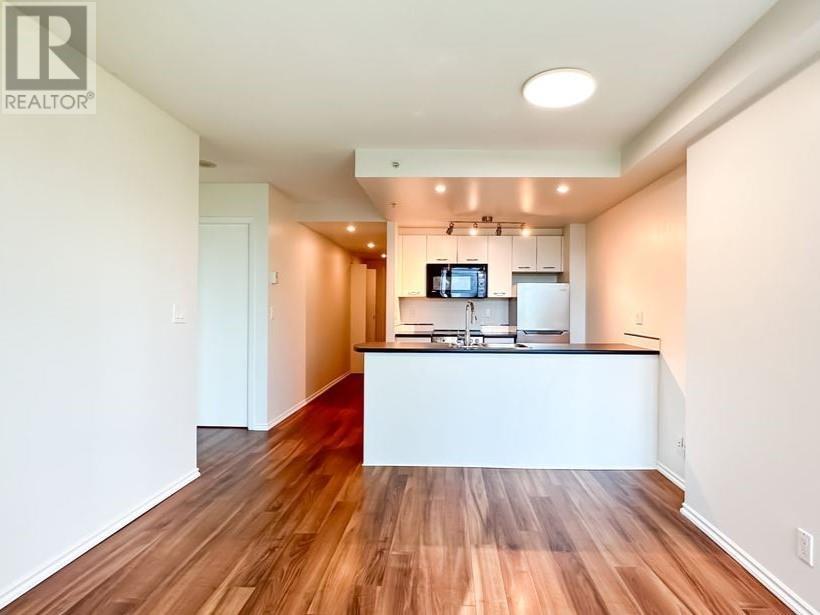 Primary image of 303 1331 W GEORGIA STREET|Vancouver, British Columbia V6E4P1