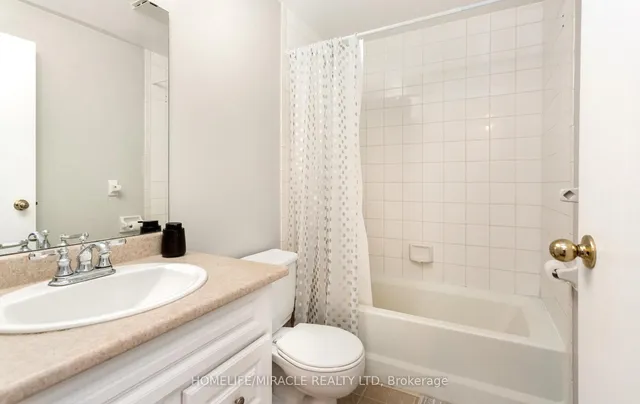 Additional image 31 of 35 Green Valley Dr Unit 1705