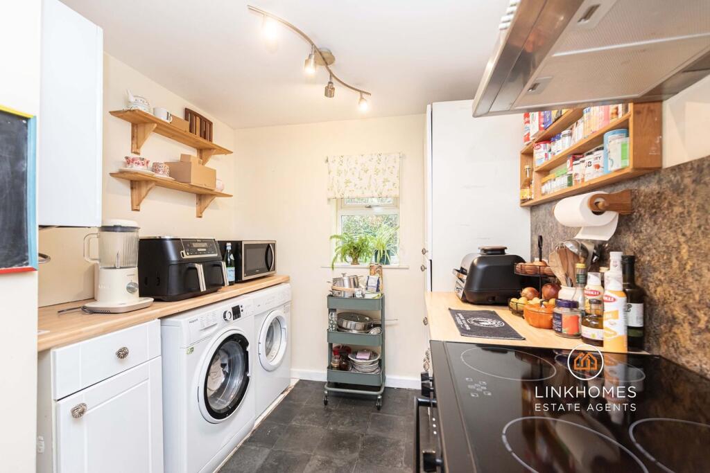 Additional image 19 of Churchill Road, Poole, BH12