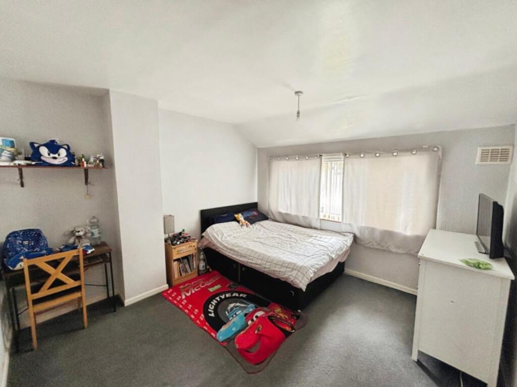 Additional image 6 of Harport Road, Redditch, B98
