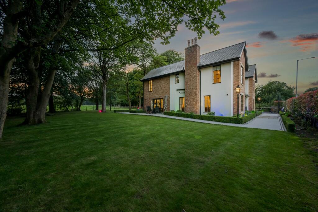 Additional image 66 of Newbrook Road, Bolton, BL5 | Luxury Woodland Retreat with Sunset Views & Stunning Family Interiors
