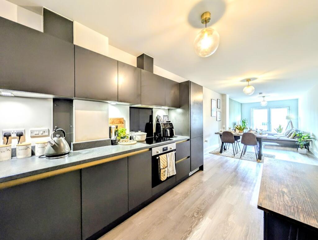 Additional image 9 of South Street, Worthing