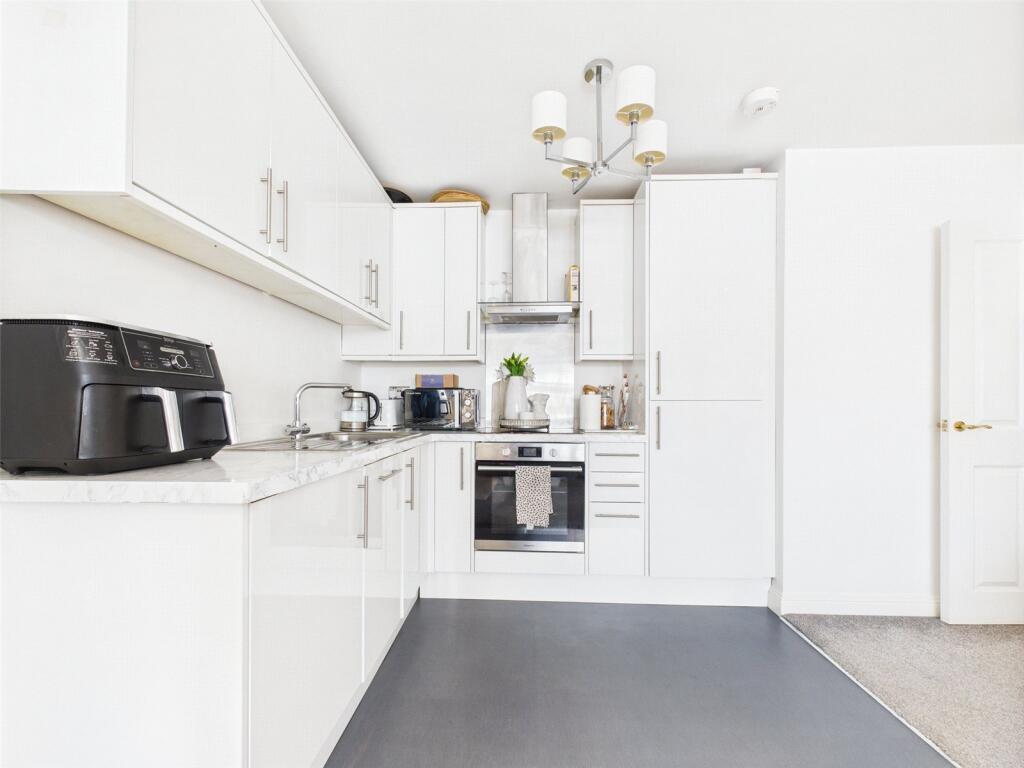 Additional image 9 of Lymington Road, Highcliffe, Christchurch, BH23