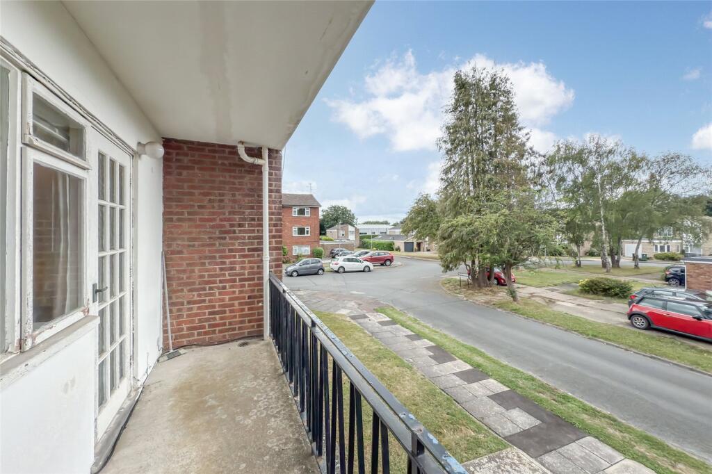 Additional image 4 of Rowan Close, St Albans, Herts, AL4