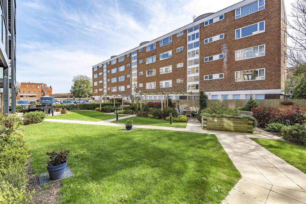 Additional image 20 of Allingham Lodge, Eastbourne