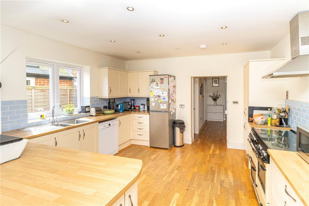 Additional image 8 of Batford Road, Harpenden, AL5