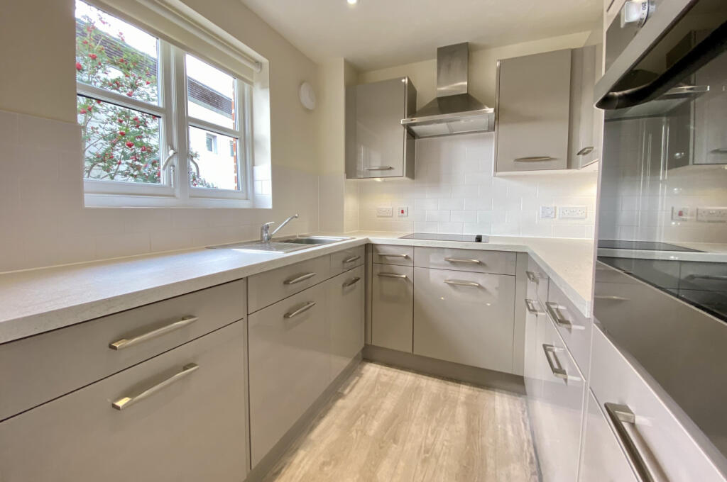 Additional image 19 of King Edgar Lodge, Ringwood, BH24