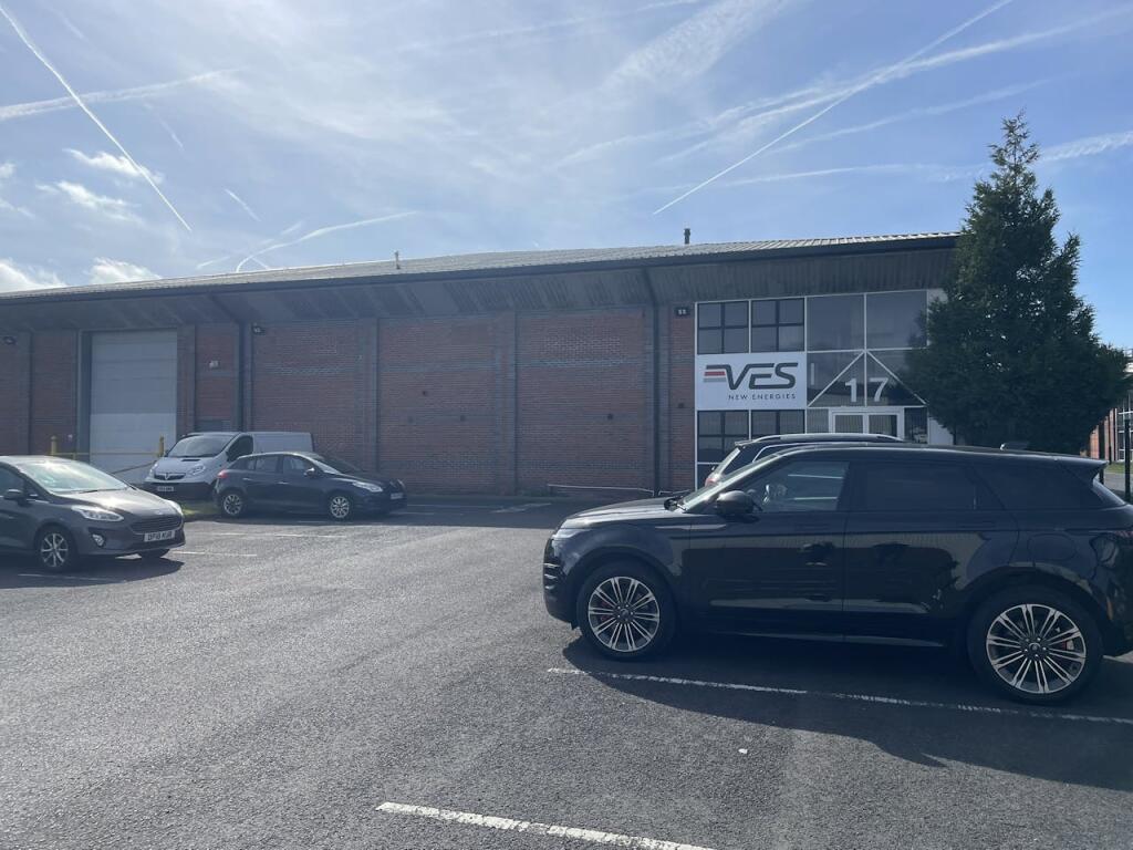 Additional image 3 of Unit 17-18 Barrs Fold Road, Wingates Industrial Estate, Bolton, BL5 3XP