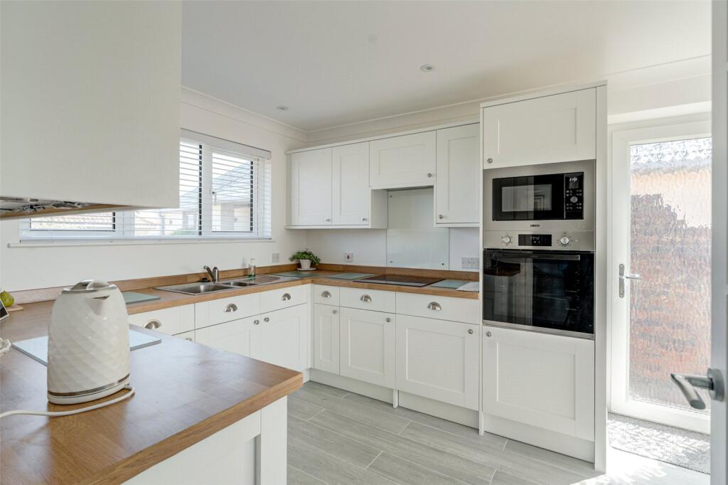 Additional image 30 of Lamorna Gardens, Ferring, Worthing, West Sussex, BN12