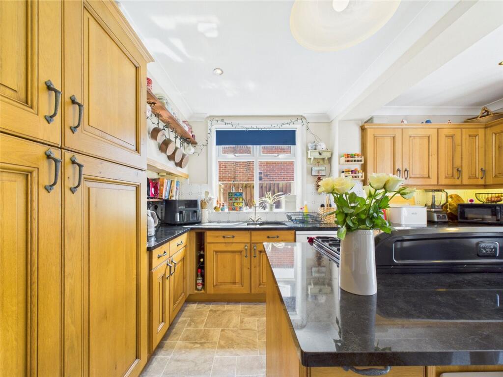 Additional image 7 of Holdenhurst Avenue, Bournemouth, BH7